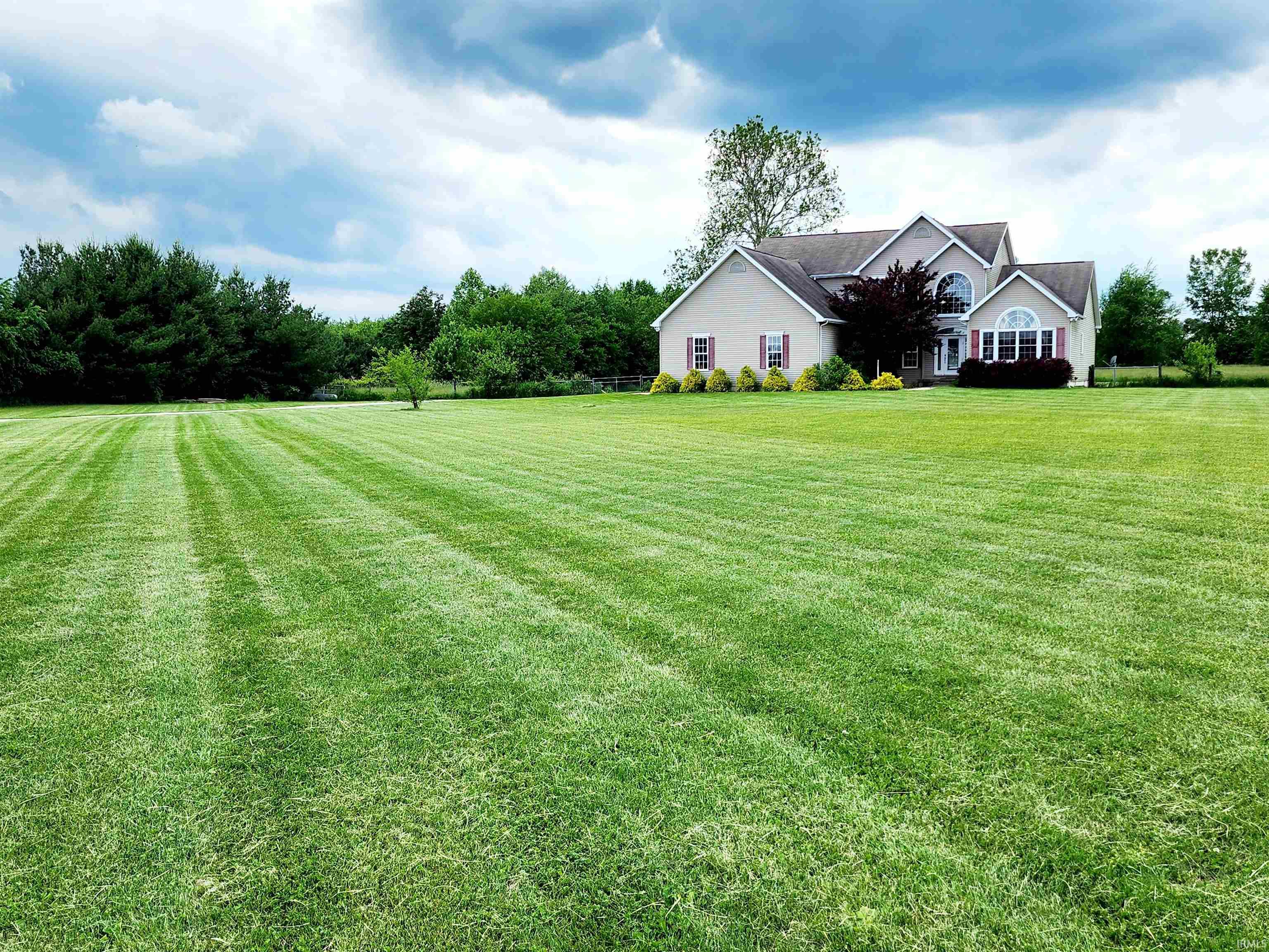 2881 North Sage Road Walkerton, IN 46574 - Photo 3 of 29