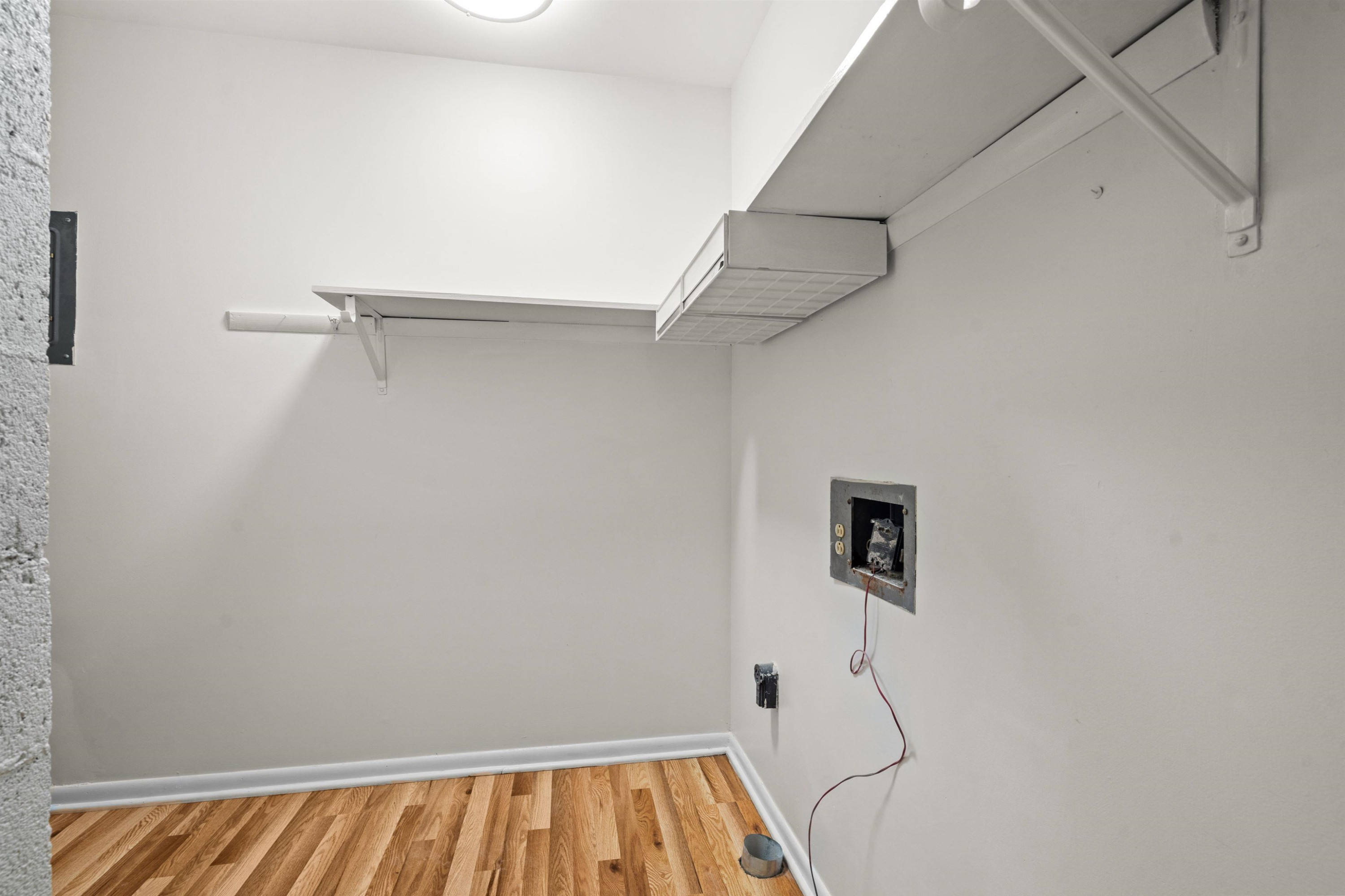 309 Glen Valley Road Raleigh, NC 27609 - Photo 29 of 34 Laundry Room