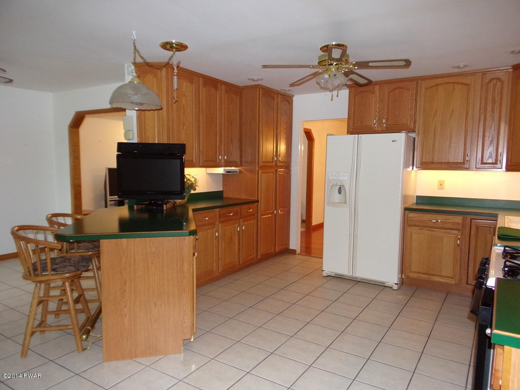 266 J & J Road Moscow, PA 18444 - Photo 8 of 19