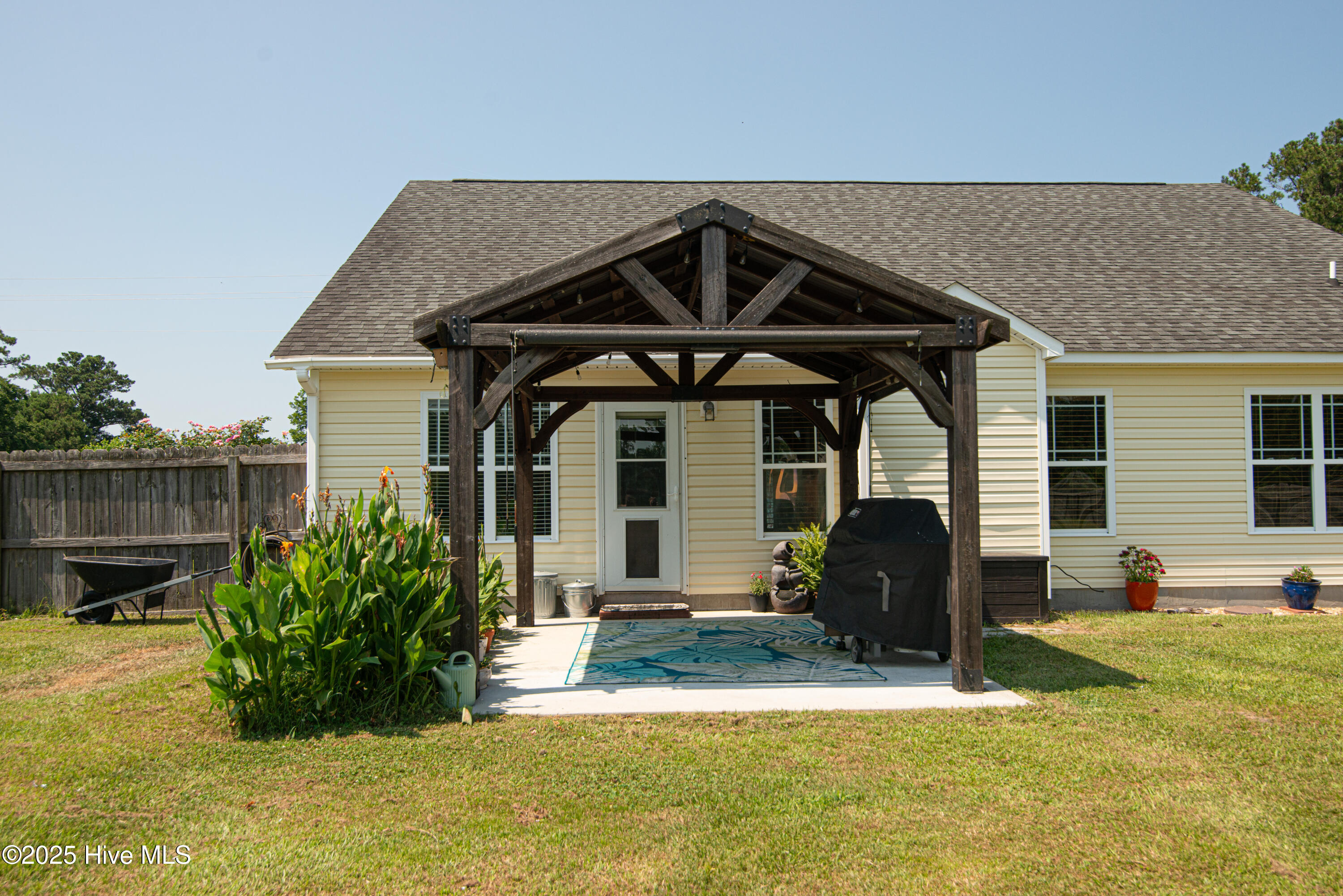 291 Richlands Loop Road Richlands, NC 28574 - Photo 48 of 50 Rear