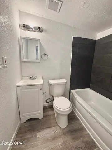 $124,900 | 1012 Washington Avenue, Graceville, FL 32440