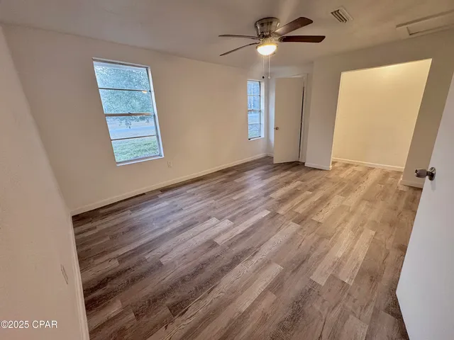 $124,900 | 1012 Washington Avenue, Graceville, FL 32440