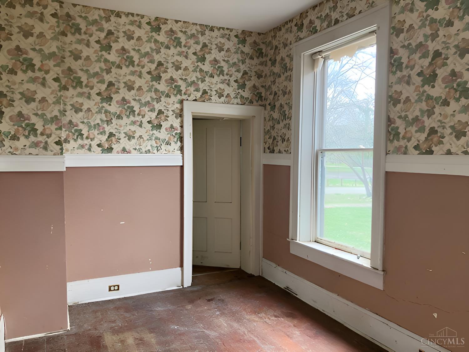 208 Main Street Georgetown, OH 45121 - Photo 9 of 15