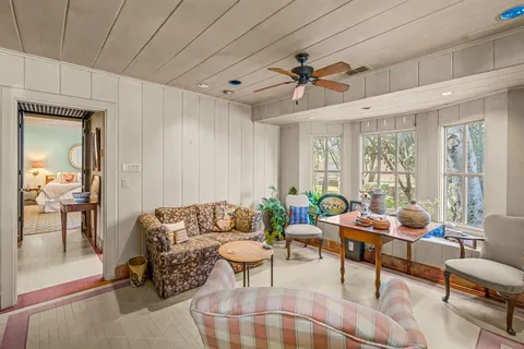 $820,000 | 2410 Halloran Street, Fort Worth, TX 76107