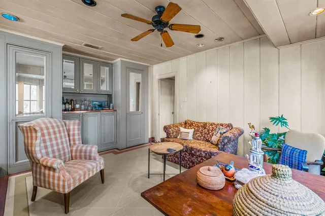 $820,000 | 2410 Halloran Street, Fort Worth, TX 76107