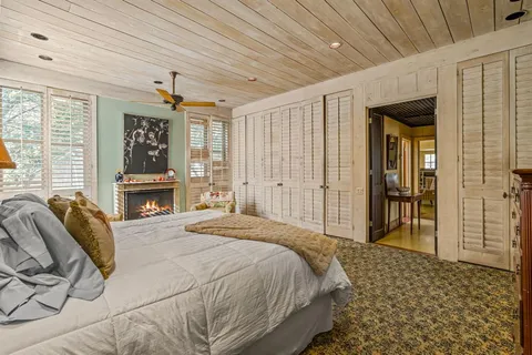 $820,000 | 2410 Halloran Street, Fort Worth, TX 76107