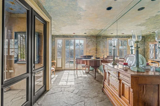 $820,000 | 2410 Halloran Street, Fort Worth, TX 76107