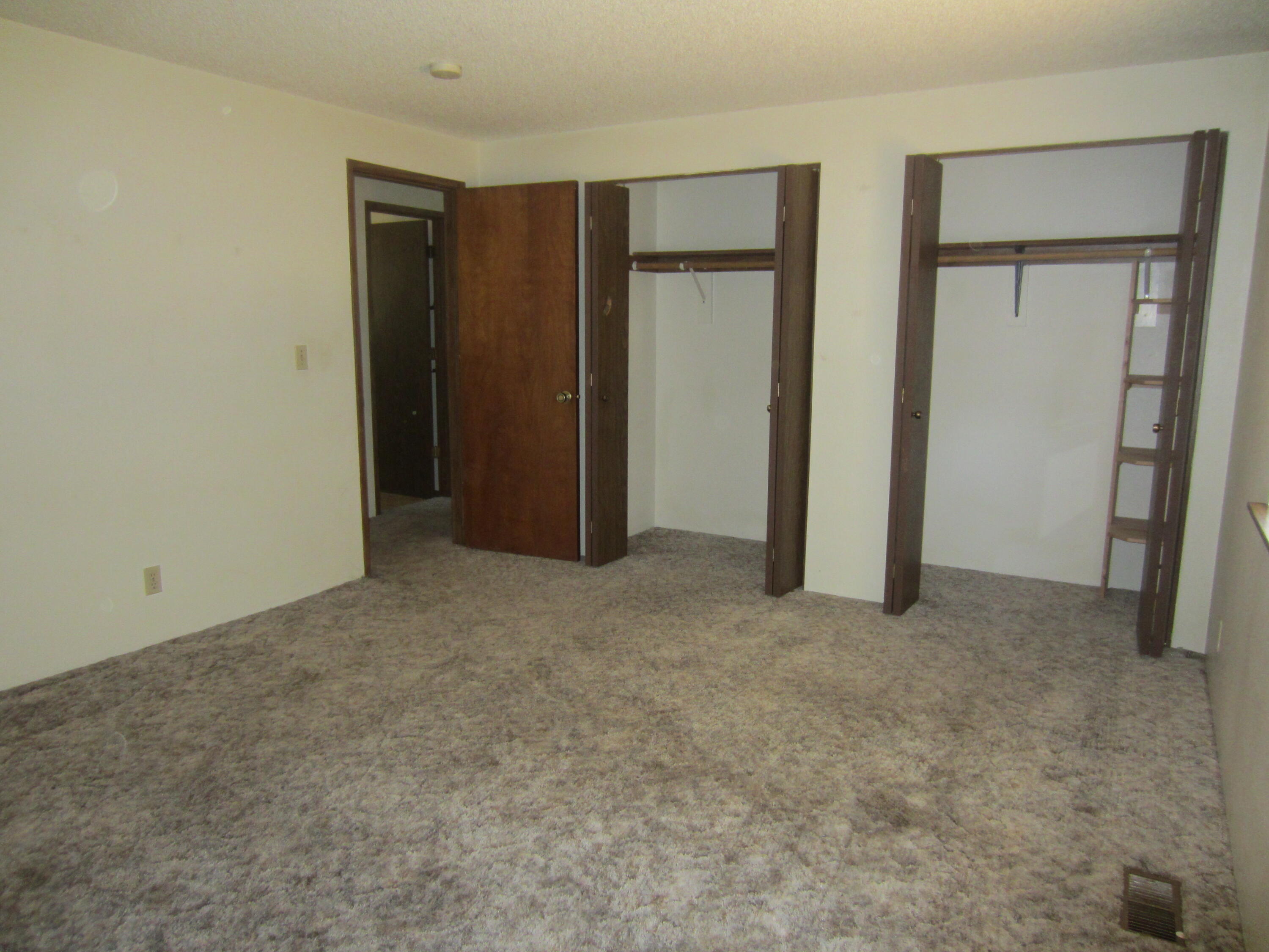 60313 Cinder Butte Road Bend, OR 97702 - Photo 9 of 20 Bdrm 1