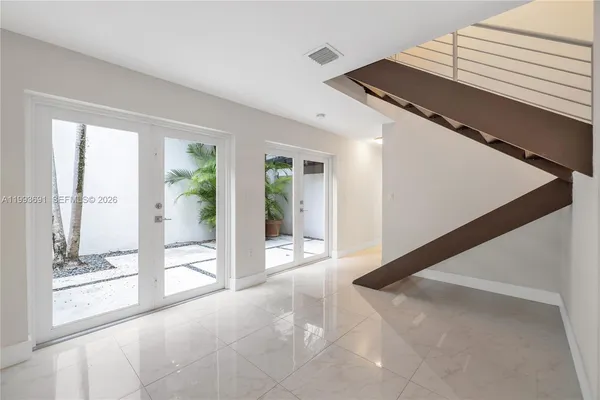 $7,850 | 3056 Shipping Avenue, Unit 2, Miami, FL 33133