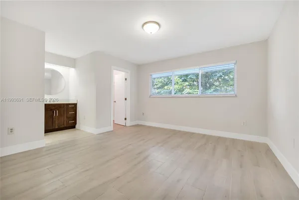 $7,850 | 3056 Shipping Avenue, Unit 2, Miami, FL 33133