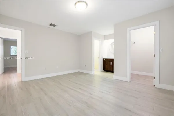 $7,850 | 3056 Shipping Avenue, Unit 2, Miami, FL 33133