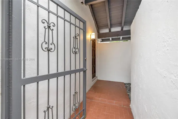$7,850 | 3056 Shipping Avenue, Unit 2, Miami, FL 33133
