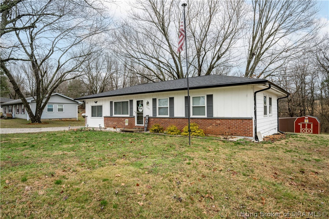 7129 Peach Tree Lane Georgetown, IN 47122 - Photo 2 of 23