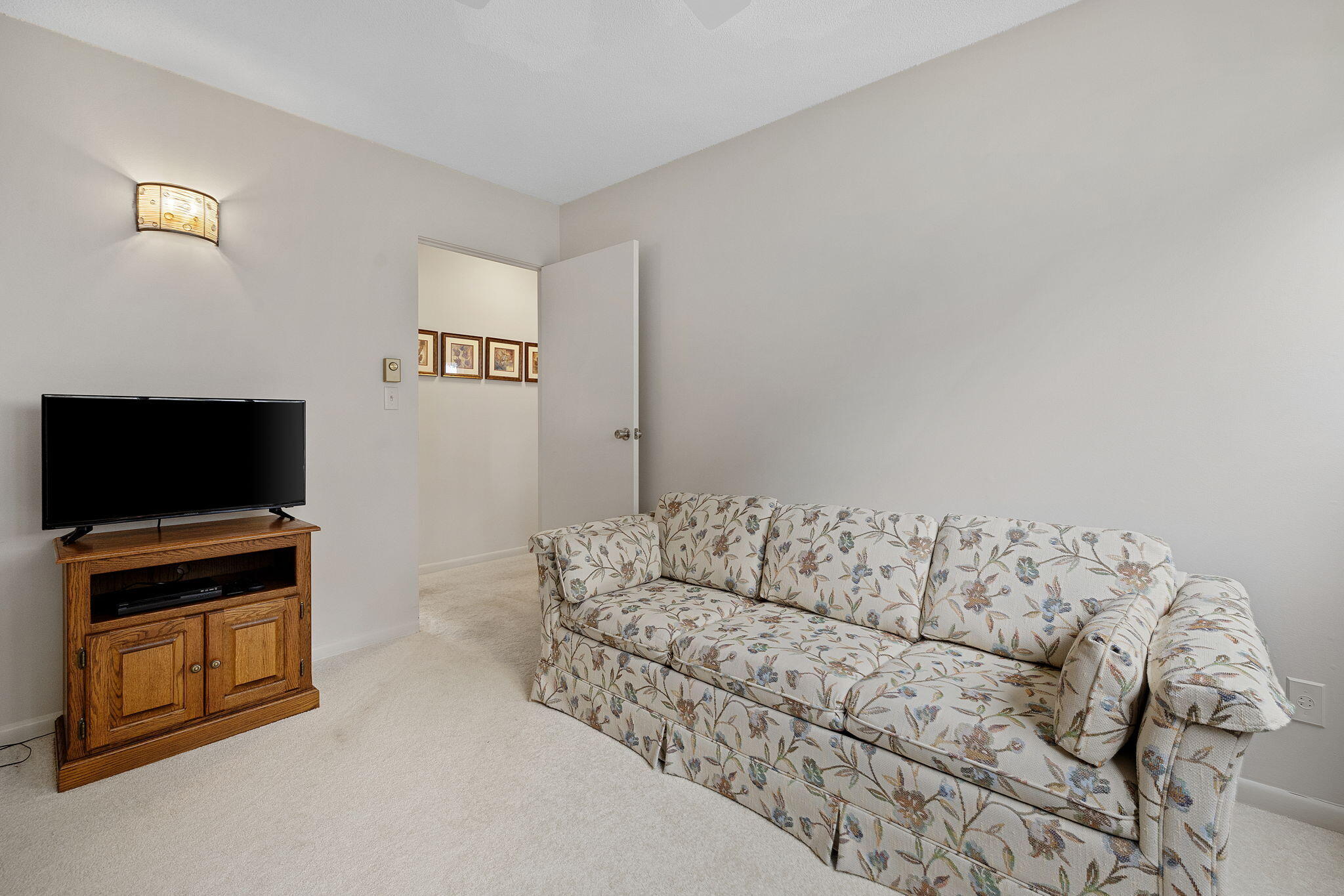 4150 Ridge Road, Unit 12 Stevensville, MI 49127 - Photo 18 of 36 17-web-or-mls-EK2A0884