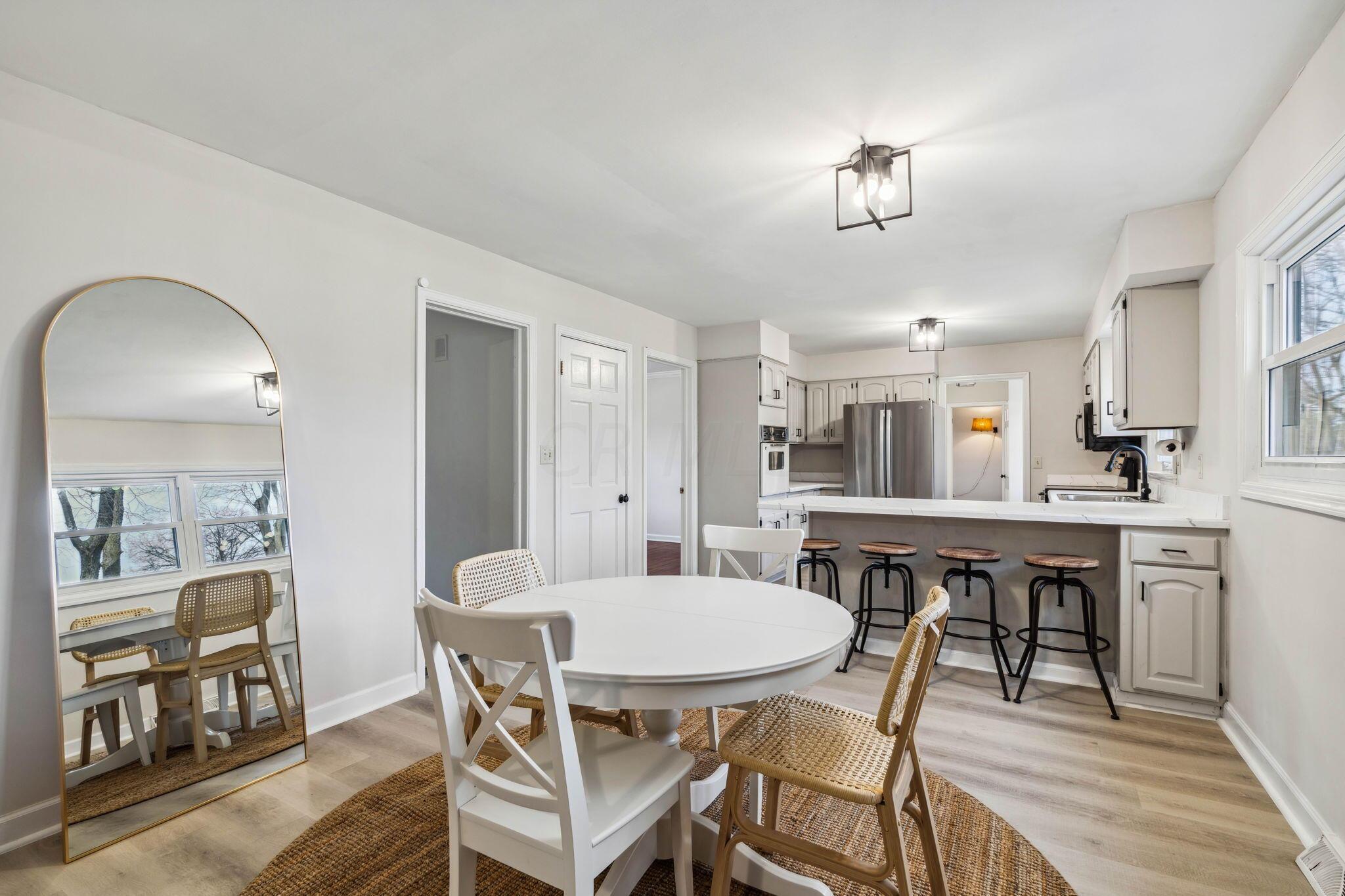 2786 Elginfield Road Columbus, OH 43220 - Photo 21 of 52 32-web-or-mls-2786-elginfield-rd