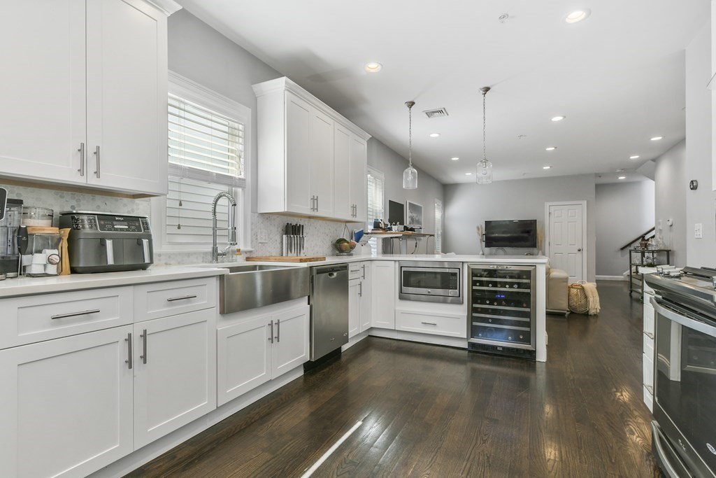 349 Meridian Street, Unit 2 Boston, MA 02128 - Photo 1 of 21