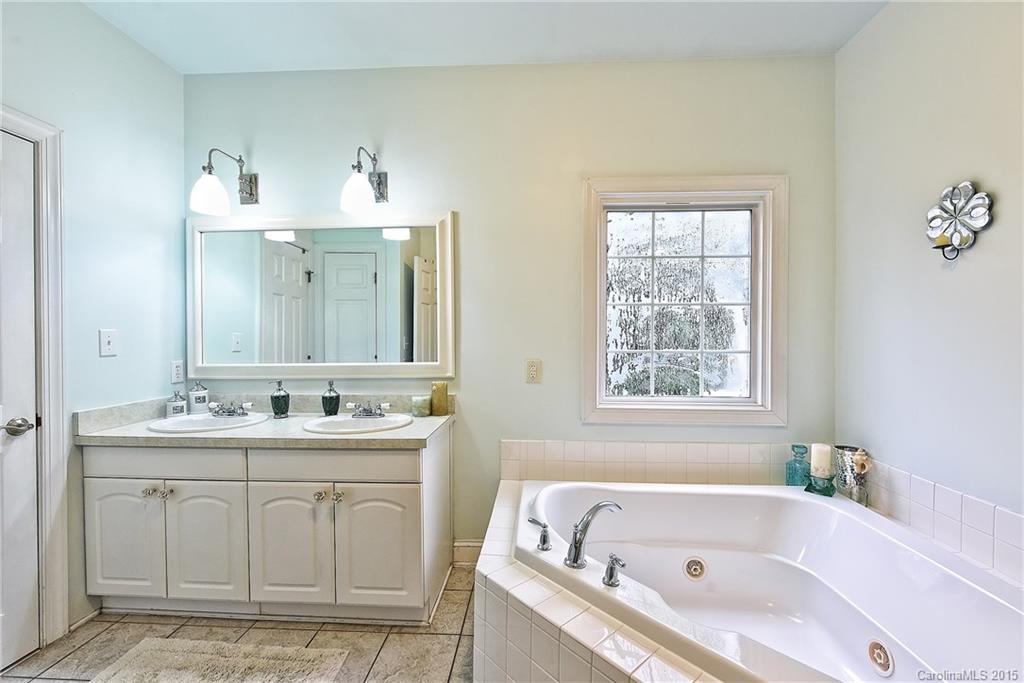 716 Beechnut Court Fort Mill, SC 29708 - Photo 14 of 24