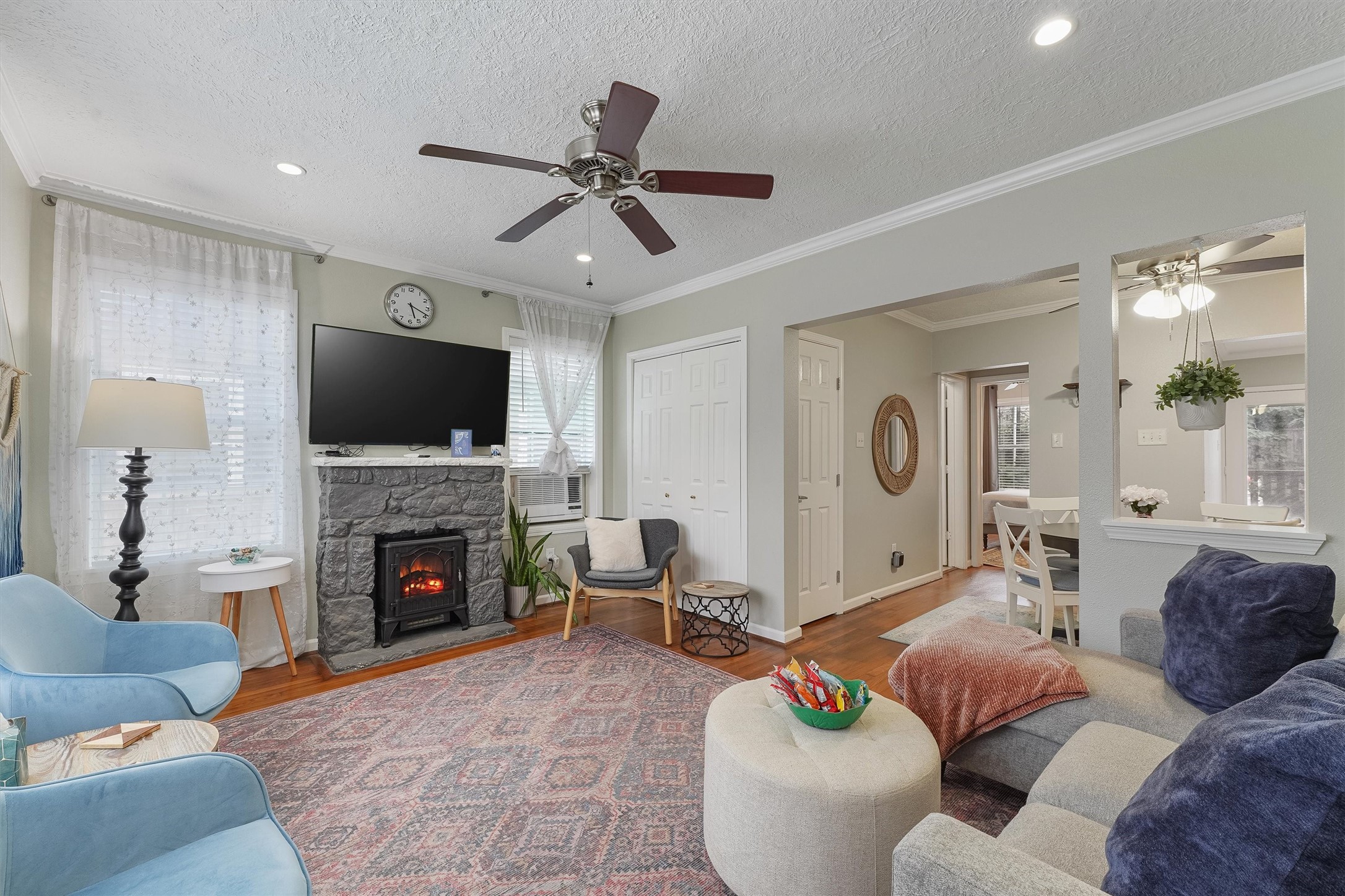 403 West Polk Street, Unit 1 Houston, TX 77019 - Photo 3 of 11