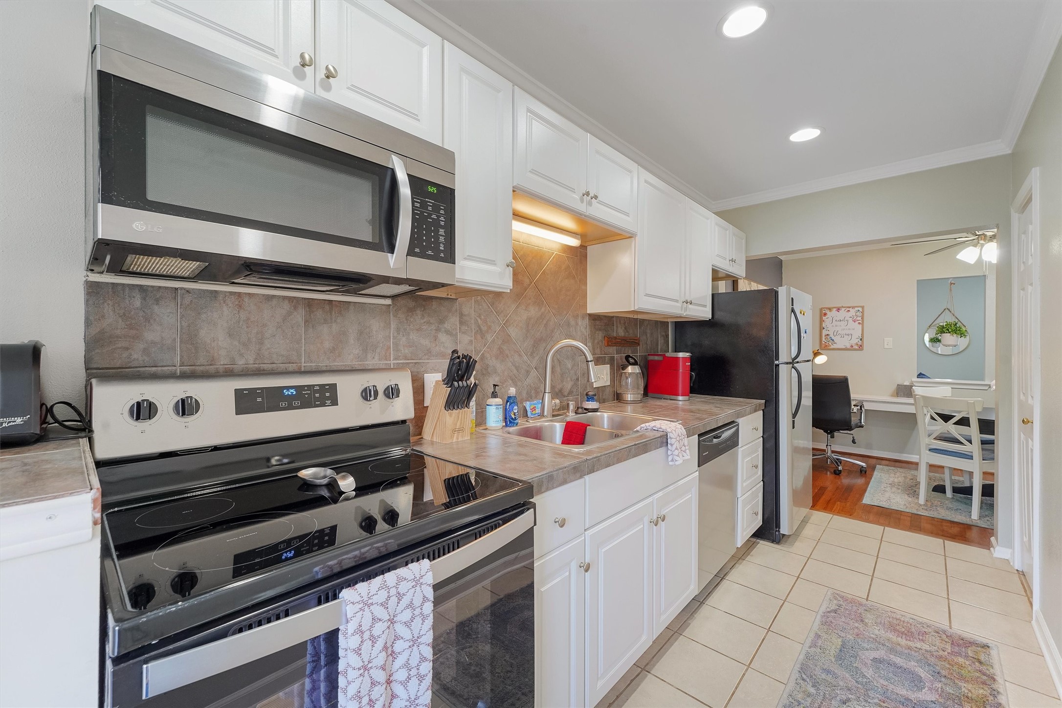 403 West Polk Street, Unit 1 Houston, TX 77019 - Photo 6 of 11