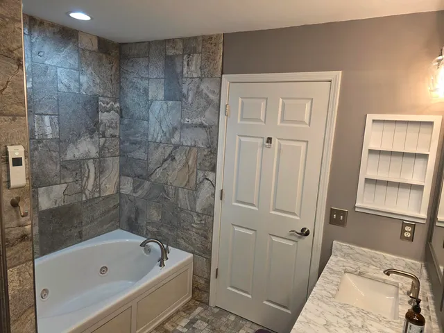 $3,000 | 3464 Huron View Court, Dexter, MI 48130