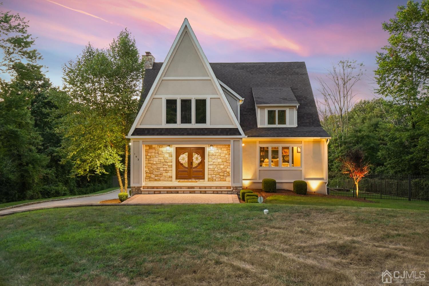 193 Mt Horeb Road Warren, NJ 07059 - Photo 13 of 63 a front view of a house with a yard