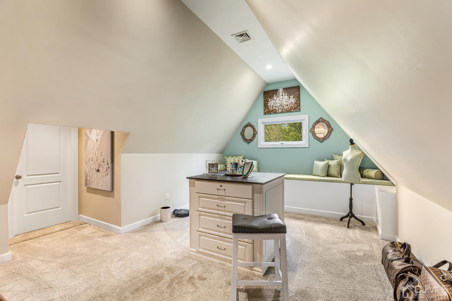 193 Mt Horeb Road Warren, NJ 07059 - Photo 59 of 63 a view of a workspace