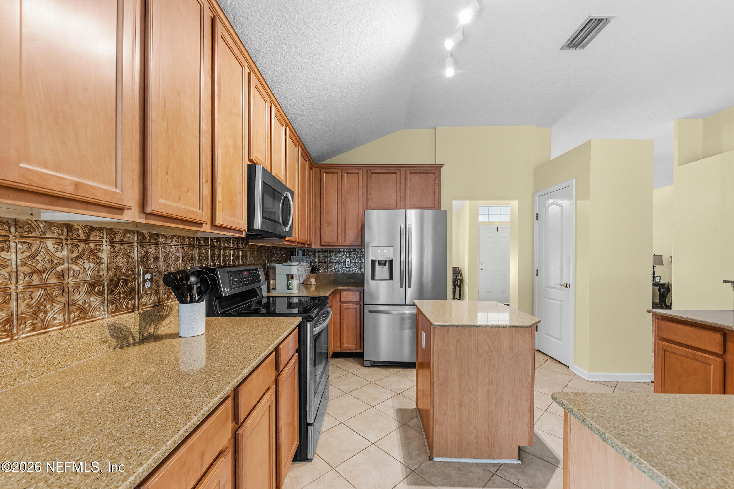 644 Spanish Wells Road Jacksonville, FL 32218 - Photo 11 of 25 IMG_0181