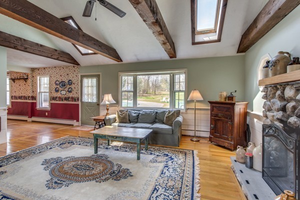 106 County Road Reading, MA 01867 - Photo 17 of 30 Gallery Image 17