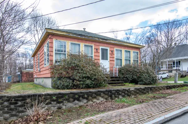 $199,000 | 27 Reservoir Avenue, Lewiston, ME 04240