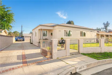 $899,999 | 11936 Neenach Street, Sun Valley, CA 91352