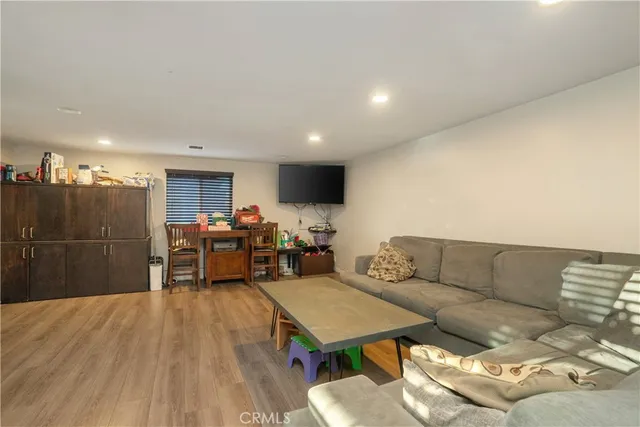 $899,999 | 11936 Neenach Street, Sun Valley, CA 91352