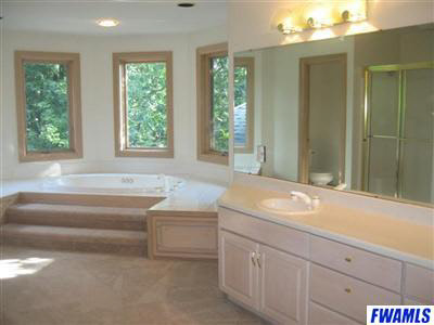 3222 McComb Road Huntertown, IN 46748 - Photo 12 of 20