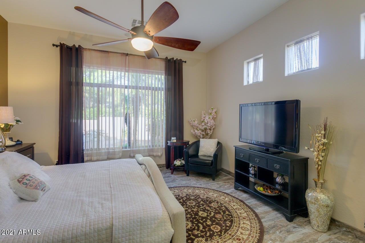 3922 East Carson Road Phoenix, AZ 85042 - Photo 11 of 15 Photo #11