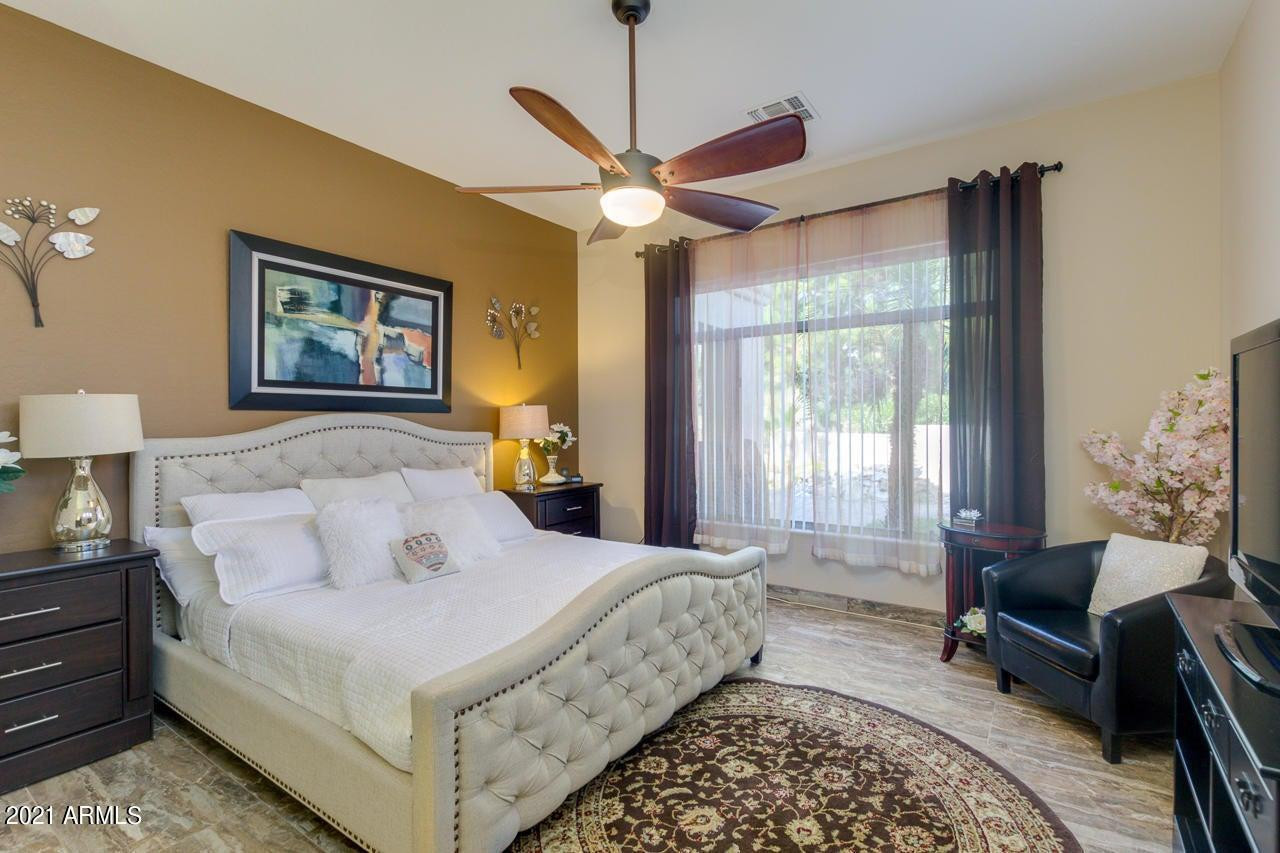 3922 East Carson Road Phoenix, AZ 85042 - Photo 5 of 15 Photo #5