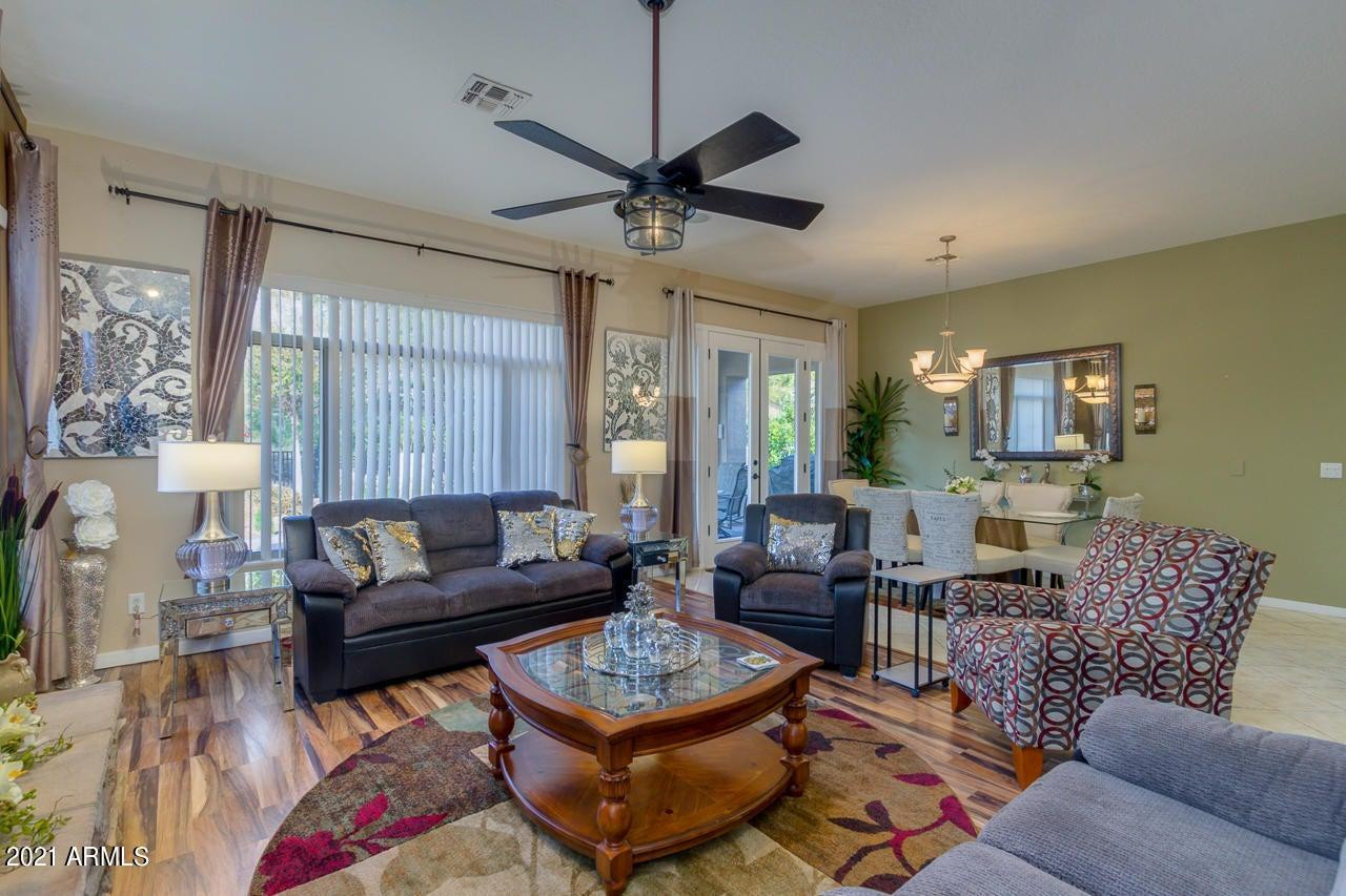 3922 East Carson Road Phoenix, AZ 85042 - Photo 8 of 15 Photo #8