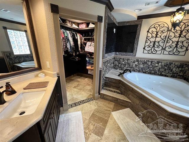 14013 Innerarity Point Road Pensacola, FL 32507 - Photo 19 of 53 Gallery Image 19