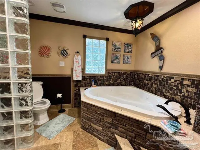 $599,900 | 14013 Innerarity Point Road, Pensacola, FL 32507