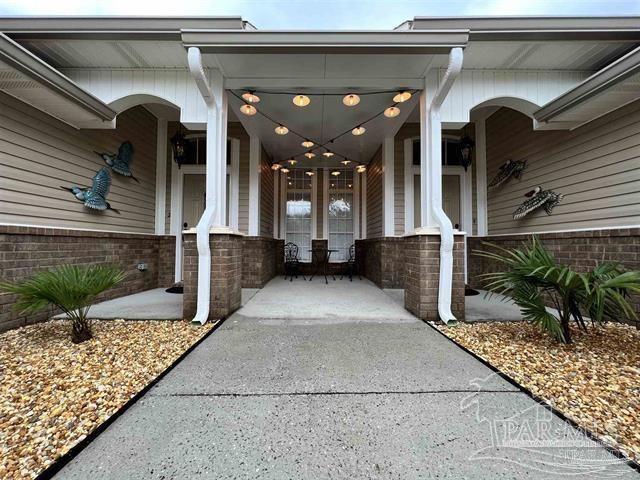 14013 Innerarity Point Road Pensacola, FL 32507 - Photo 4 of 53 Gallery Image 4