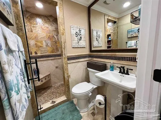 $599,900 | 14013 Innerarity Point Road, Pensacola, FL 32507