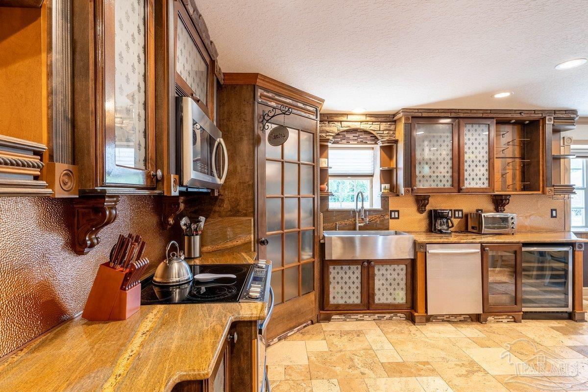 14013 Innerarity Point Road Pensacola, FL 32507 - Photo 10 of 53 Gallery Image 10