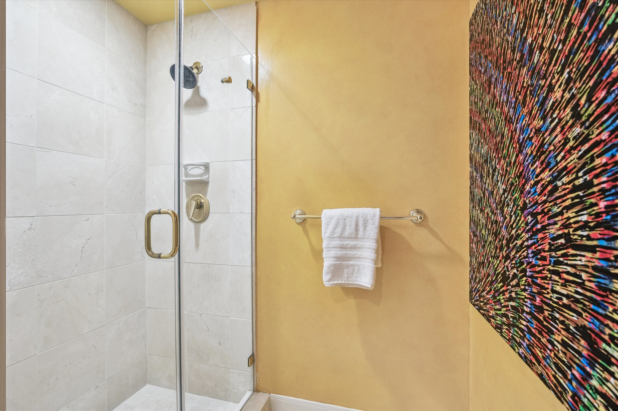 1000 Uptown Park Boulevard, Unit 93 Houston, TX 77056 - Photo 17 of 37 a bathroom with a shower