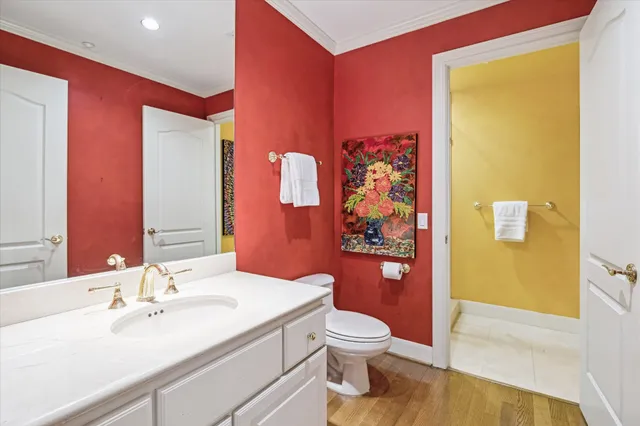 $1,075,000 | 1000 Uptown Park Boulevard, Unit 93, Houston, TX 77056