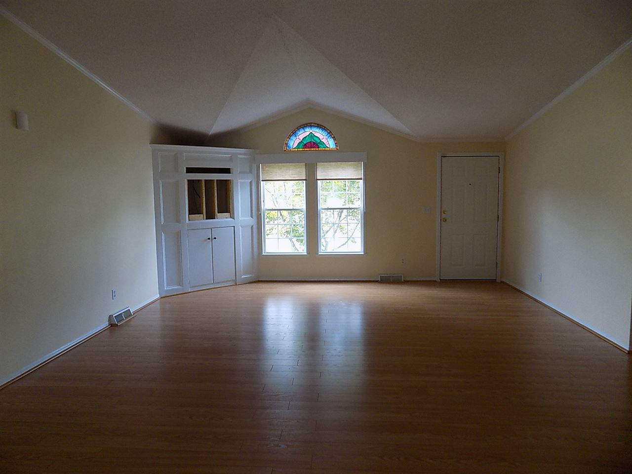 1111 Cole Road Clayton, NC 27520 - Photo 4 of 25 Living Room