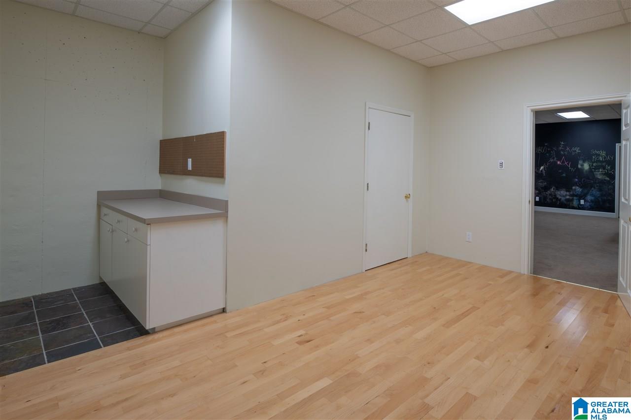 2636 Abingdon Road Birmingham, AL 35243 - Photo 27 of 32