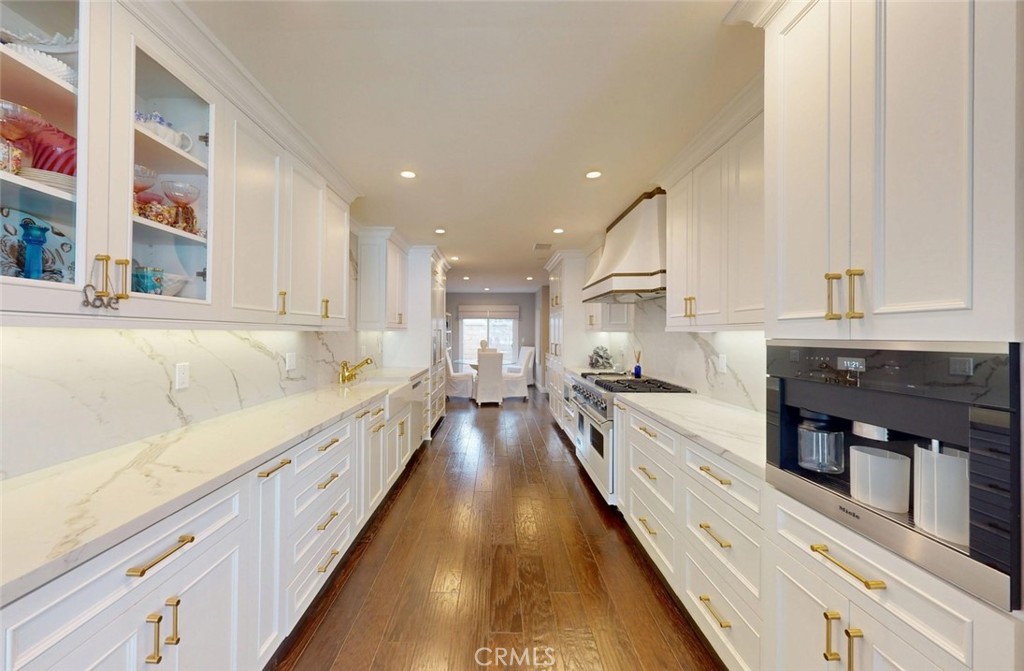 16143 St Croix Circle Huntington Beach, CA 92649 - Photo 2 of 63