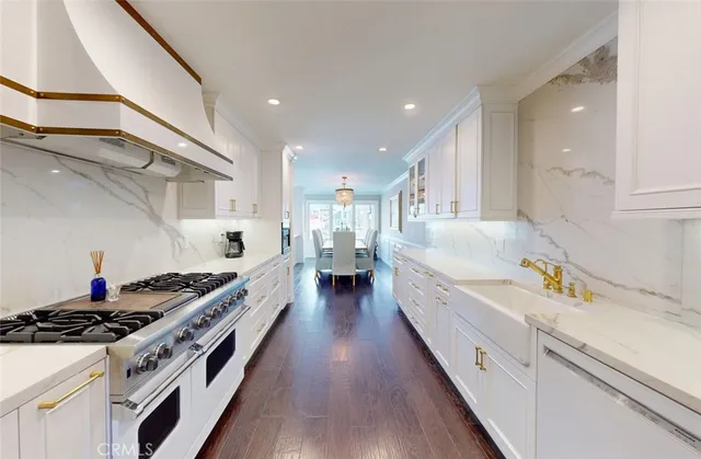 $2,990,000 | 16143 St Croix Circle, Huntington Beach, CA 92649