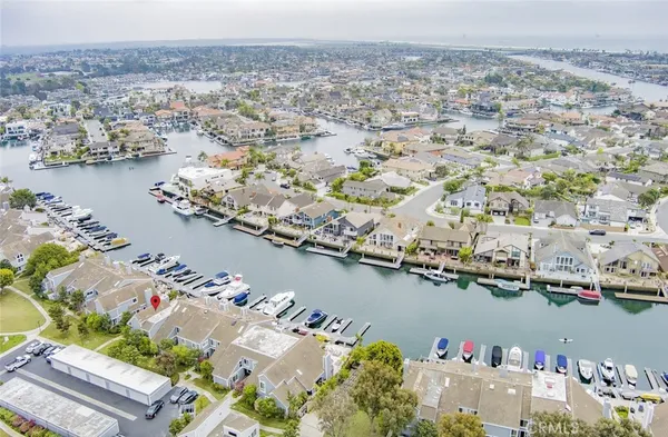 $2,948,000 | 16143 St Croix Circle, Huntington Beach, CA 92649