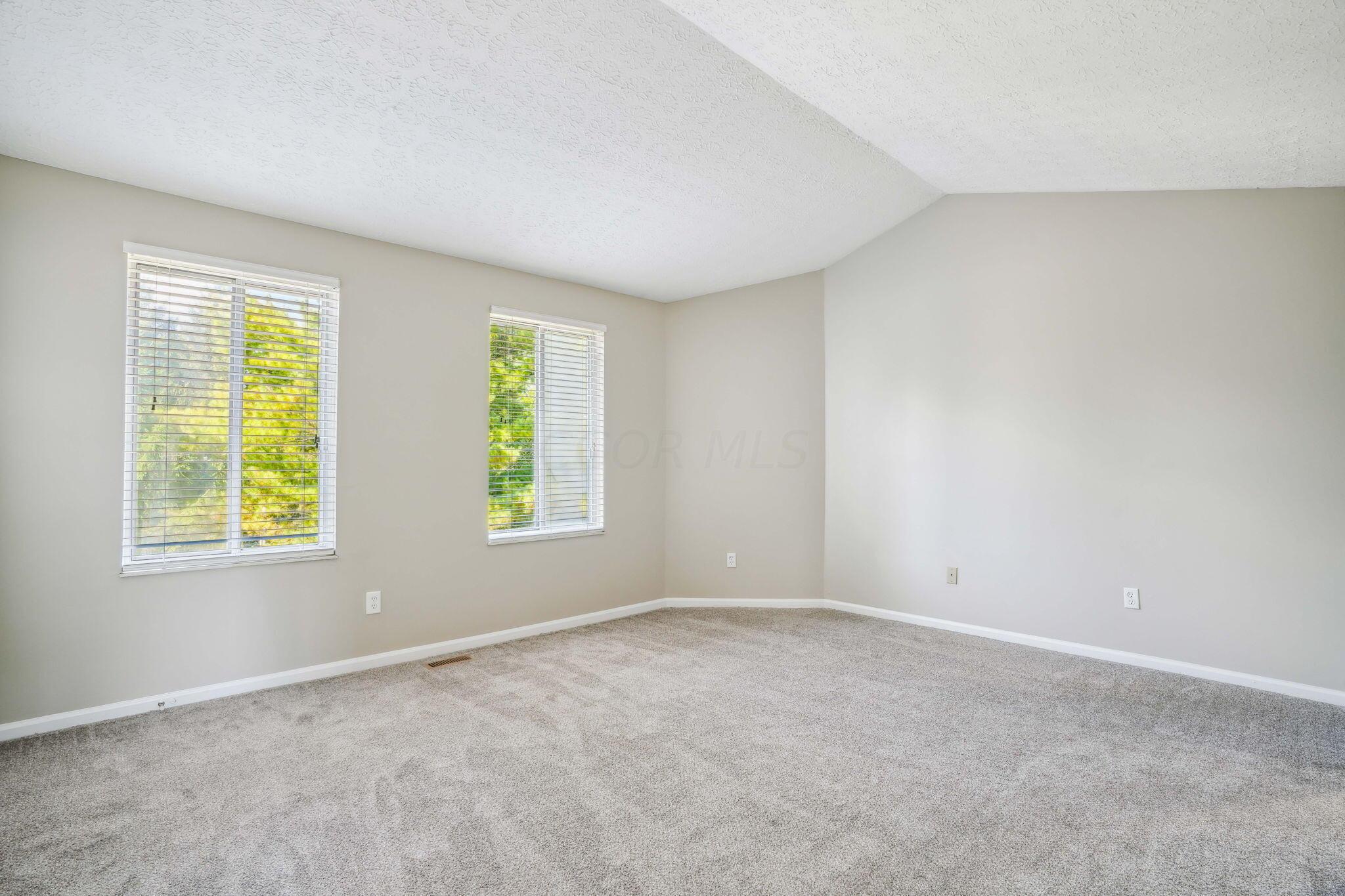 6982 Avery Road Dublin, OH 43017 - Photo 8 of 14 23-web-or-mls-6982-avery-rd