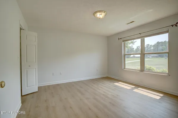 $860,000 | 1023 Stokley Court, Dandridge, TN 37725