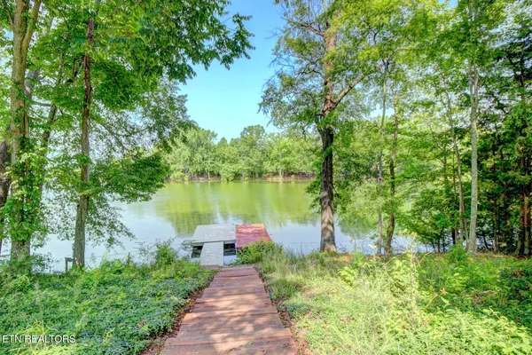 $860,000 | 1023 Stokley Court, Dandridge, TN 37725